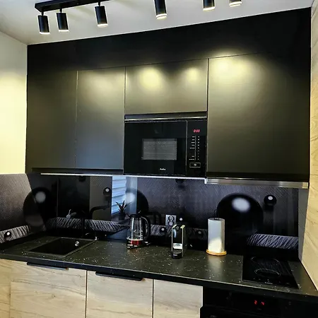 Radiostacja Ix, Parking Free 글리비체