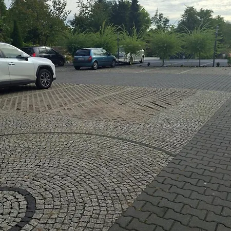 Radiostacja Ix, Parking Free Apartment Gliwice