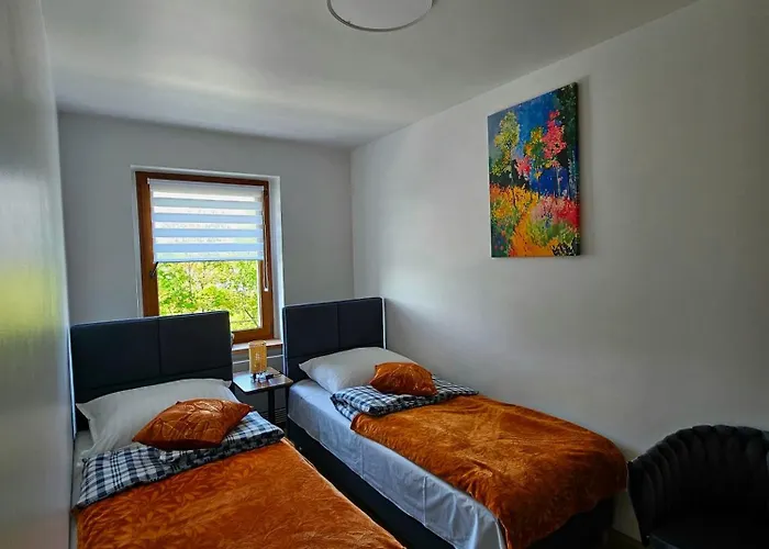 Radiostacja Ix, Parking Free Apartamento